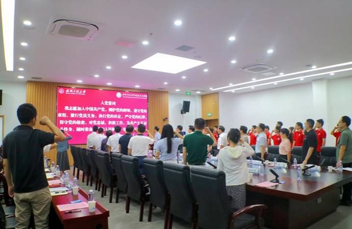 ˵��: a1b2ce4216c24b8c483e34a34144191