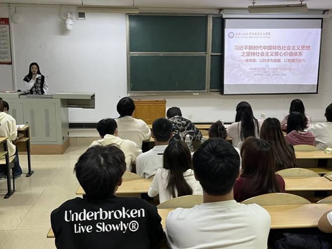 ˵��: 81C8A51DC68FFA9F77D1979F222A2693